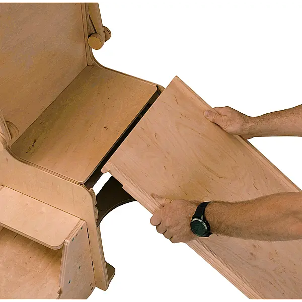 LEEA'S ADVENTURE CORNER