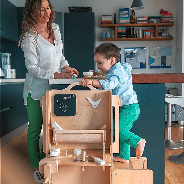 LEEA'S ADVENTURE CORNER