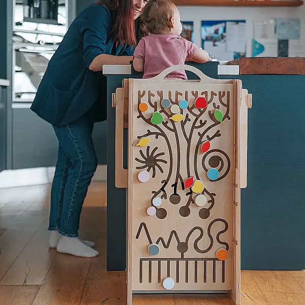 LEEA'S ADVENTURE CORNER