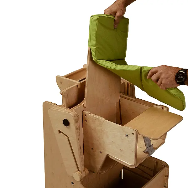 LEEA'S ADVENTURE CORNER